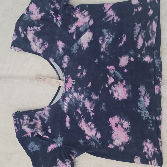 Lululemon Women's Tie-Dye Top - Picture 3 of 4